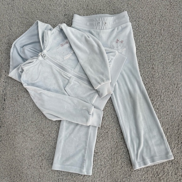 H&M x Sanrio Hello Kitty Velour Tracksuit Set Hoodie Zip Jacket Pants Girls 3-4Y - Picture 1 of 13